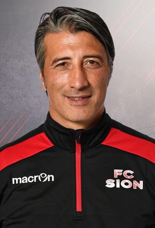 Football: L'aventure sédunoise commencera depuis les tribunes pour Murat Yakin